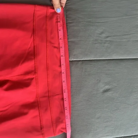 Lululemon leggings - Picture 10 of 12